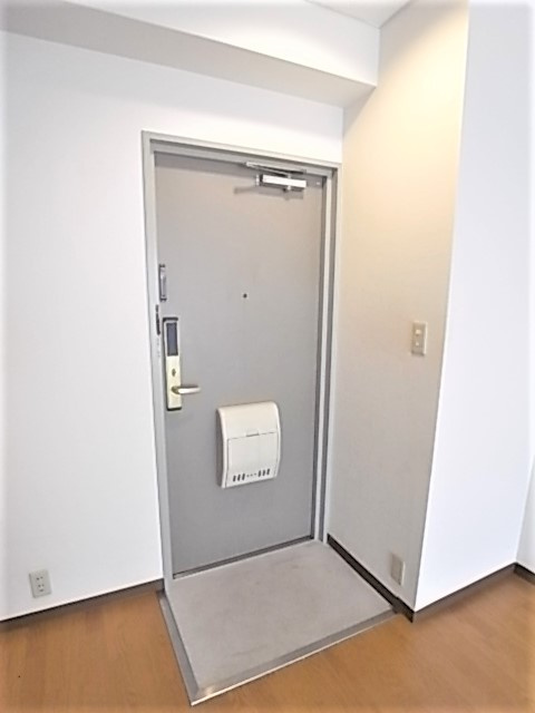 メインリバー住吉川の玄関