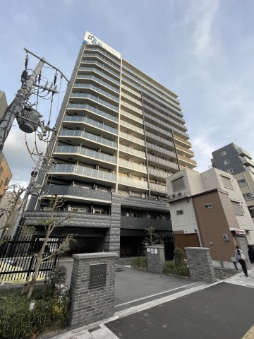 プレサンスTHE神戸の外観