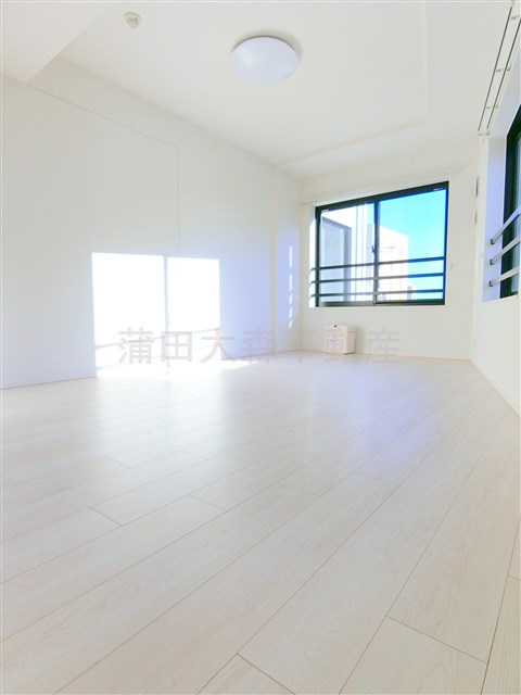 WHARFワーフ蒲田westの居間・リビング