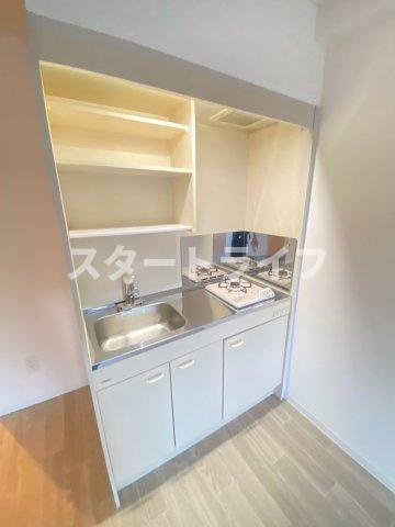 大阪市淀川区東三国２丁目の賃貸マンションのキッチン