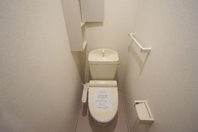 【トイレ】 | ピンズ本城 | コンパクトで使いやすいトイレです