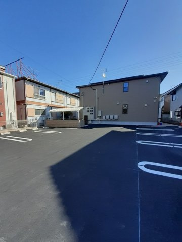 シルクロード峯澤の駐車場