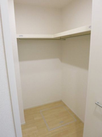 プルミエール信の収納
