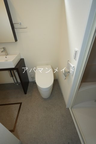 【トイレ】 | SCHWARZ（シュバルツ） | 落ち着いた色調のトイレです