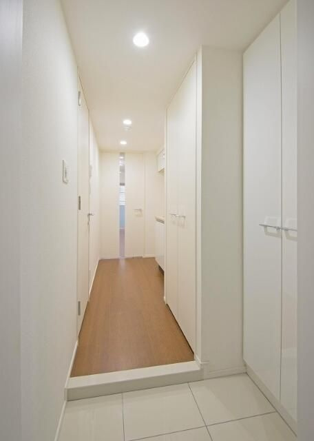 ＴＨＥ　ＨＯＵＳＥ　赤坂檜町の玄関