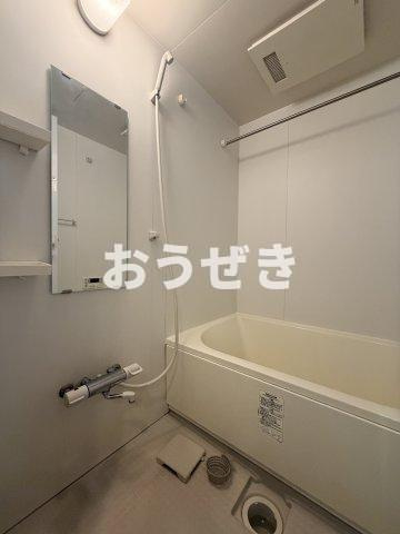 ファインクレスト入谷の玄関