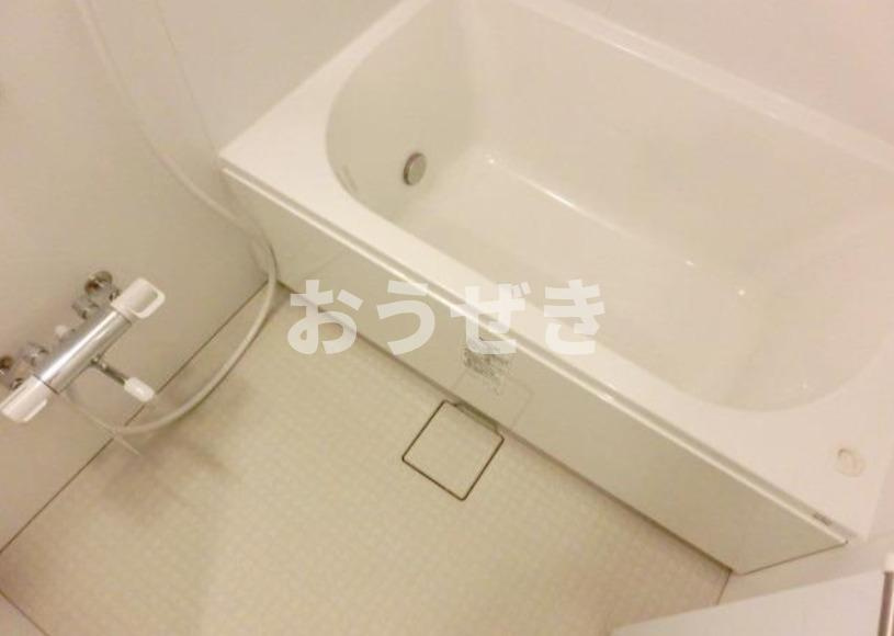 ファインクレスト入谷の浴室