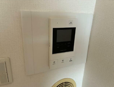 【セキュリティ】 | ロワールカトリエーム新山下