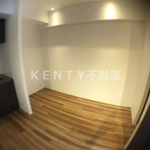 【寝室】 | アルテシモ　ヴェレ | 落ち着いた色調の寝室です