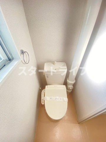 大阪市淀川区十三本町２丁目の賃貸マンションのトイレ
