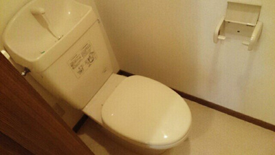 【トイレ】 | ニュー轟参番館 | 清潔感のあるトイレです