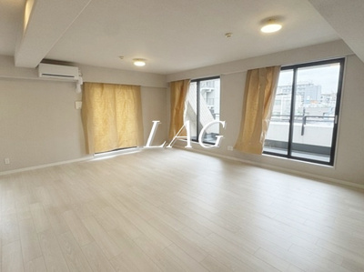 【居間・リビング】 | パラッシオ池上 | 洋室のお部屋です。