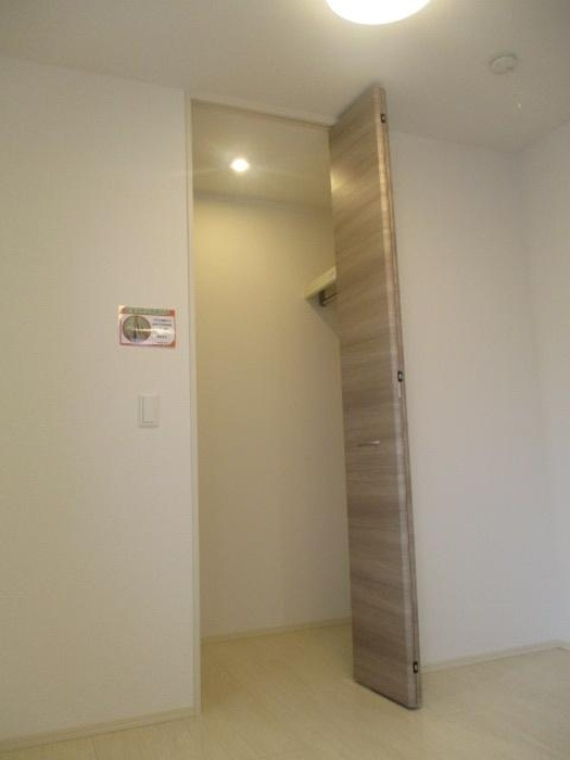 D-room F.京町の収納|便利な収納スペースです