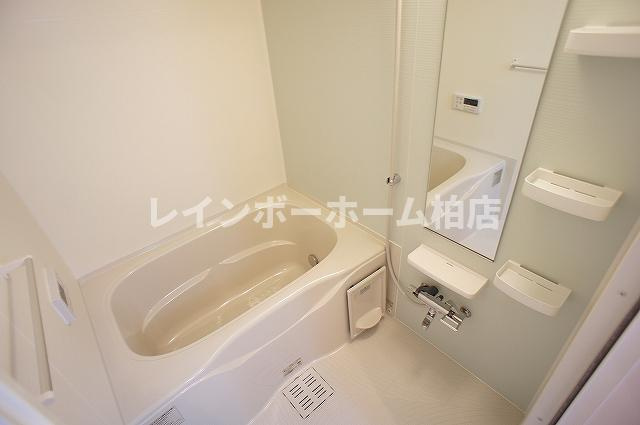 特典：仲介手数料が50％OFFです‼の浴室|追い焚き機能・浴室暖房乾燥機があります