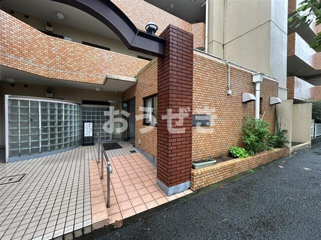 上大岡ダイヤモンドマンションのエントランス