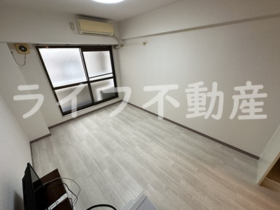 メゾン若江の洋室|個人の部屋や寝室として使える洋室です