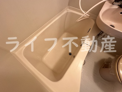 メゾン若江の浴室|お風呂です