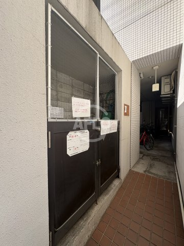 ノイメゾン堀江 堀江小学校のその他共用部分|ノイメゾン堀江　ゴミ置場