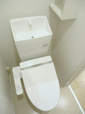 【トイレ】 | エクセレント・リッヂ | ゆったりとした空間のトイレです
