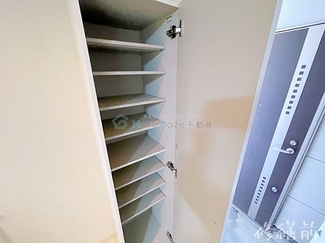 【玄関】 | クレフラスト三吉Ⅱ【名古屋市賃貸・独立洗面台】