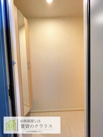 D-ROOM桂川の玄関