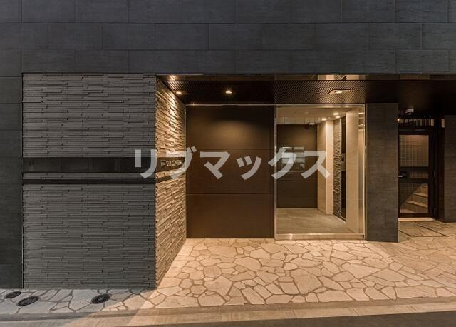 【エントランス】ガーラ・シティ横浜反町