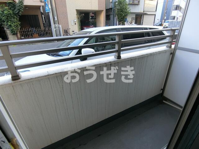 Ｐａｕｌｏｗｎｉａ　Ｖａｌｌｅｙ　ｔａｋｅ２ポートサイドのバルコニー
