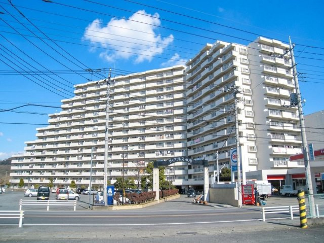 ダイアパレス小川