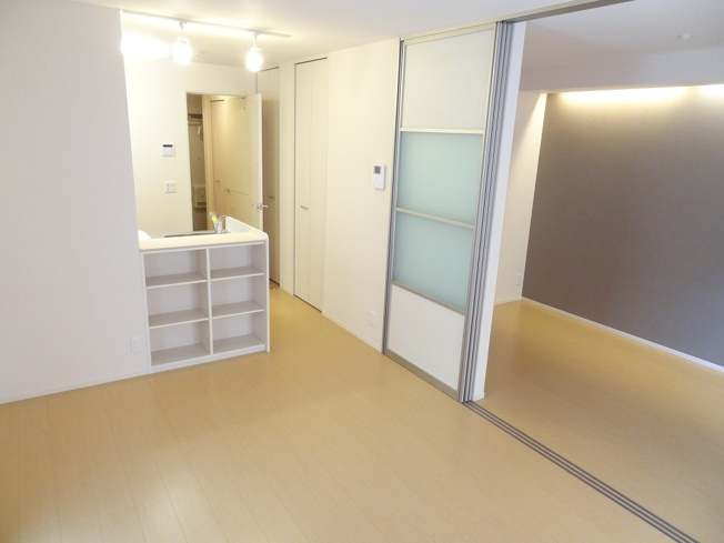 【居間・リビング】 | エスペーロ(D-ROOＭ) | 他号室参考写真