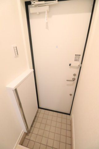 GRANDE稲田堤の玄関