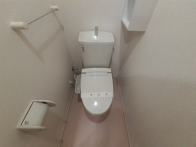 シエロのトイレ|コンパクトで使いやすいトイレです
