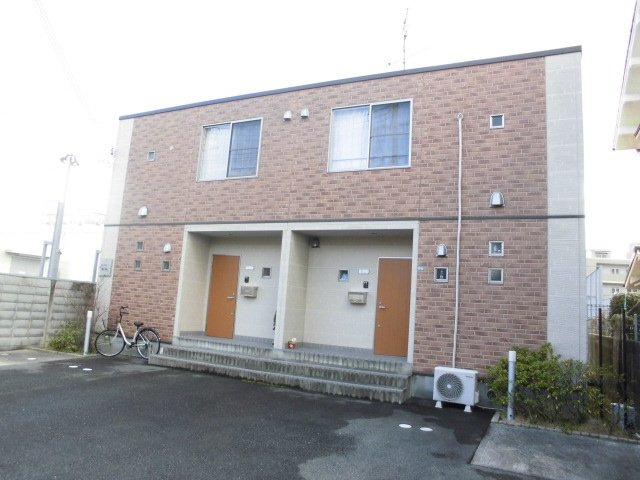 エル・セレーノ豊中本町の外観