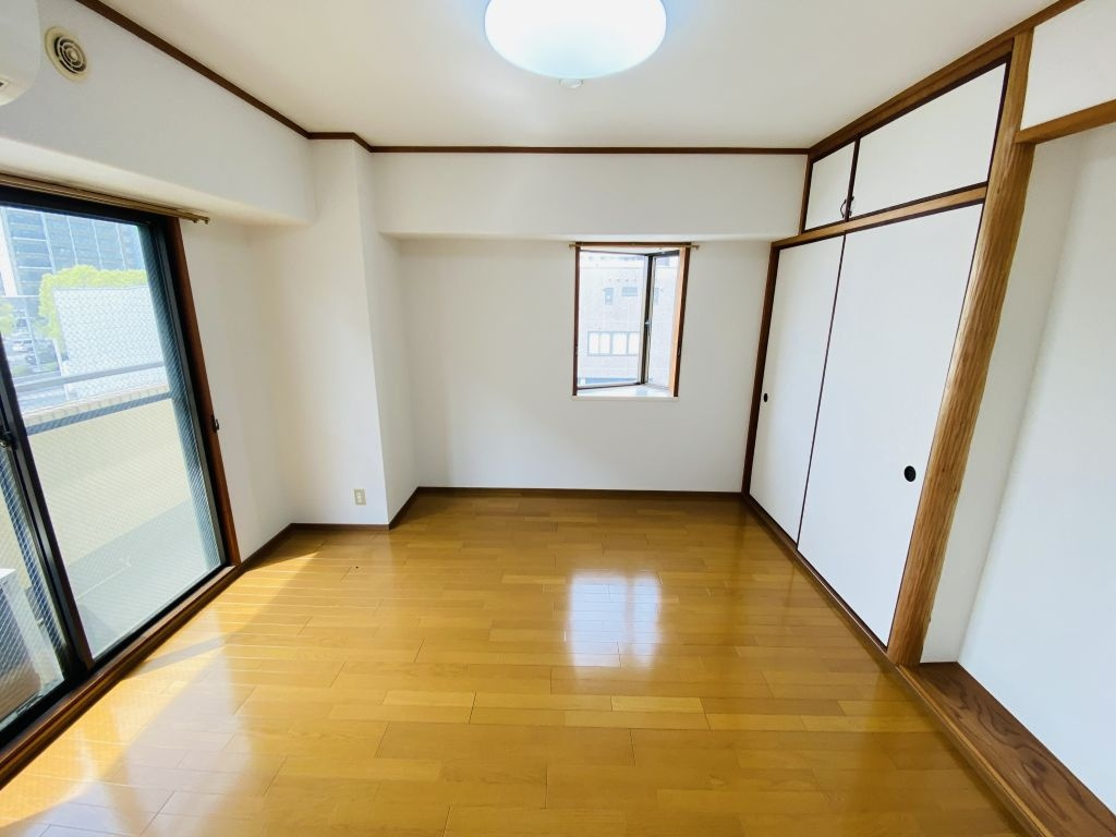 クリーンピア南大路時計台の居間・リビング