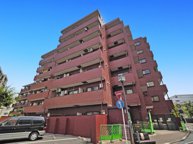 ライオンズプラザ南太田の外観