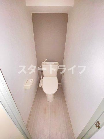 大阪市淀川区西中島３丁目の賃貸マンションのトイレ