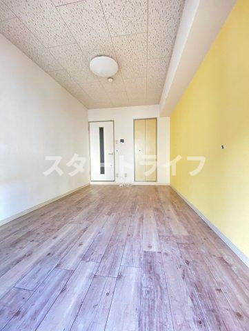 大阪市淀川区西中島３丁目の賃貸マンションの寝室