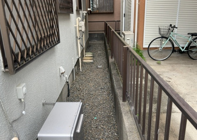 【庭】 | 散田町中古戸建 | 敷地内にはお子様が楽しく遊んだり、ガーデニングを楽しんだりできる庭が付いています。一戸建てならではのプライベートな屋外空間で、ご家族皆様で伸び伸びとした豊かな時間を過せる素敵な住空間となります。