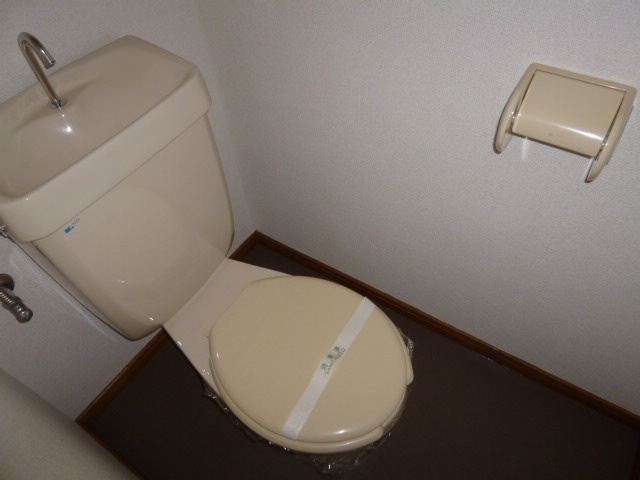 倉敷市林のアパートのトイレ