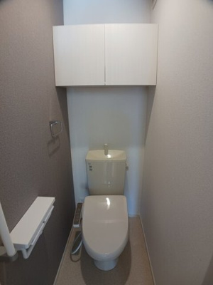 【トイレ】 | ユニスト | ゆったりとした空間のトイレです