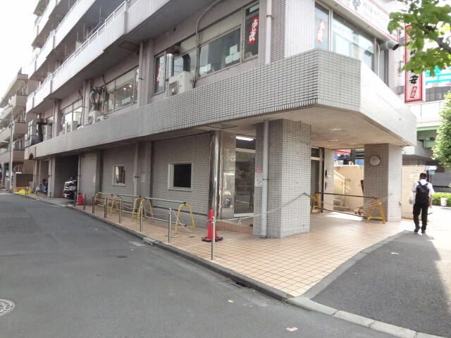 大田区大森東１丁目の店舗事務所の外観