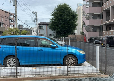 【駐輪場】 | 町田・パークホームズ | マンションの駐輪場は、事前に空きがあるか確認を取ると安心です。せっかく入居したのに駐輪スペースがない！なんてことになったら大変ですよね。そこで、内見時や購入前にはまず事前に確認しておくと良いでしょう。