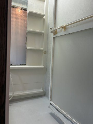 【No.7705】浜坂3丁目/4LDK/細部までかわいい中古住宅の浴室