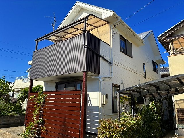 【No.7705】浜坂3丁目/4LDK/細部までかわいい中古住宅の外観