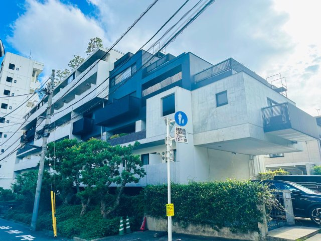 フィース神楽坂の外観|フィース神楽坂４・５階部分のお部屋は通常仲介手数料４８７万７４００円→０円！さらにキャッシュバック３９万円にて即日現地案内可能です！