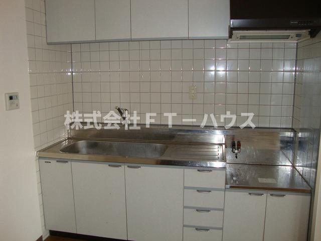 サンフェスタ山手台のキッチン