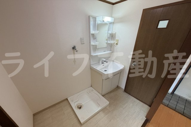コーポ フェルメールの洗面所