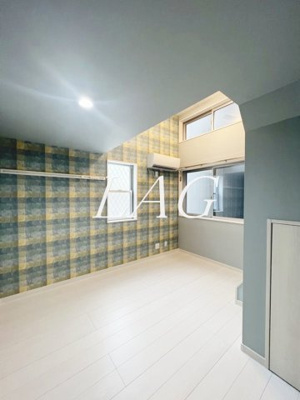 【居間・リビング】 | Ｓｒｉ　Ｐｕｌｌａｎｎａ　Ｉｋｕｔａ | 洋室のお部屋です。