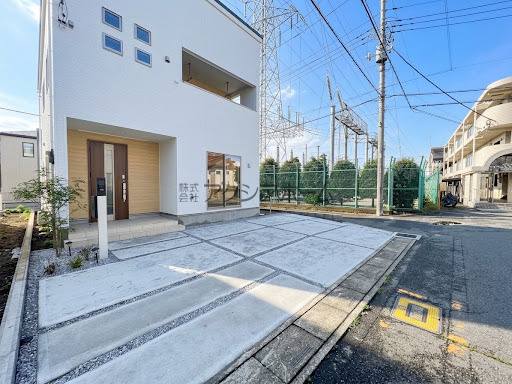 入間市大字下藤沢・全13棟　新築一戸建　9号棟の駐車場|並列駐車2台可能です。