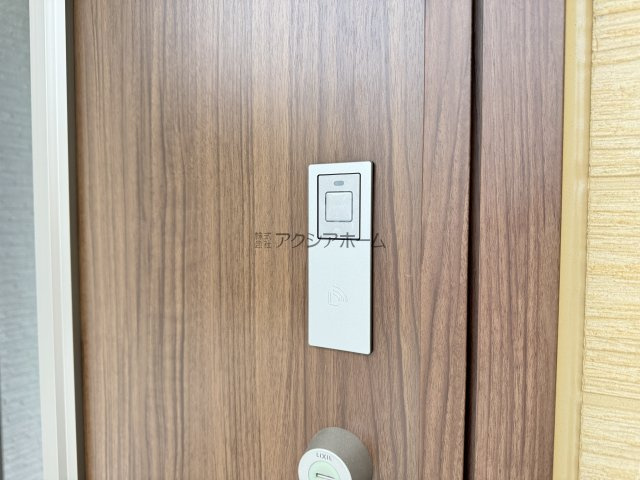 入間市大字下藤沢・全13棟　新築一戸建　9号棟の設備|ワンタッチで開錠・施錠出来ます