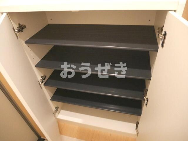ウィステリアの収納